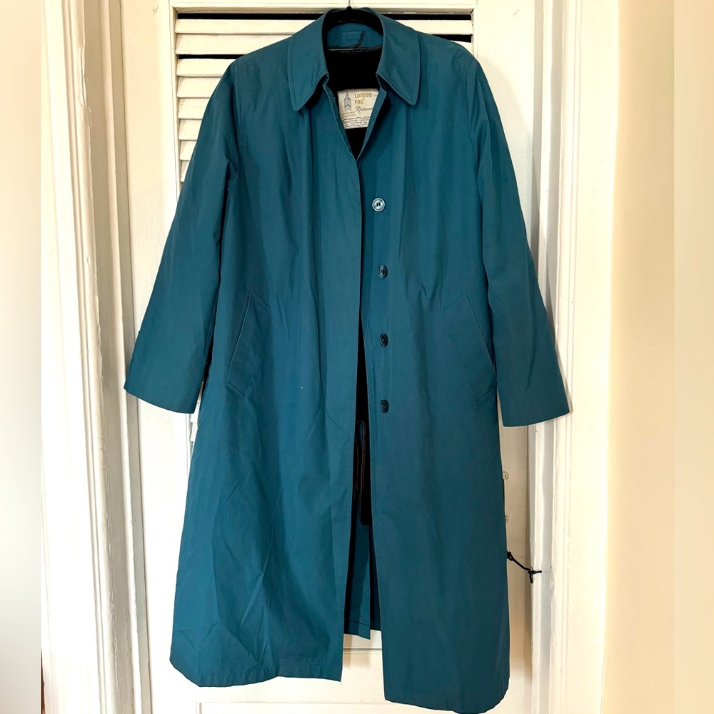 LONDON FOG LINED TRENCH COAT